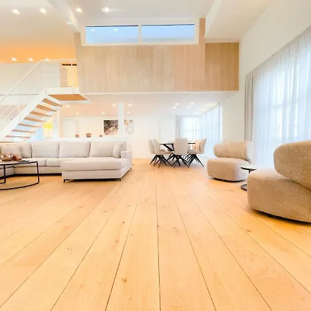 Ferienhaus Luxueuze Loft Nabij Centrum *