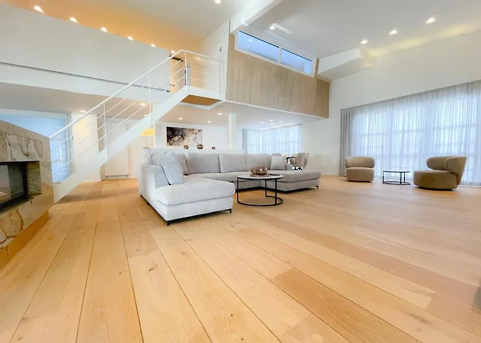 Semesterbostad Luxueuze Loft Nabij Centrum De Haan