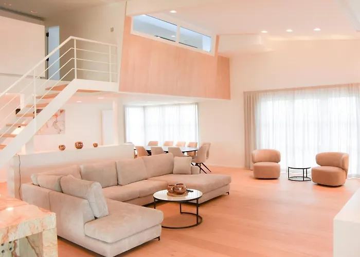 Semesterbostad Luxueuze Loft Nabij Centrum *