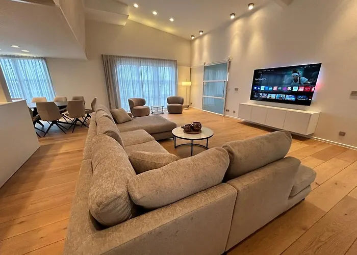 Luxueuze Loft Nabij Centrum Ferienhaus